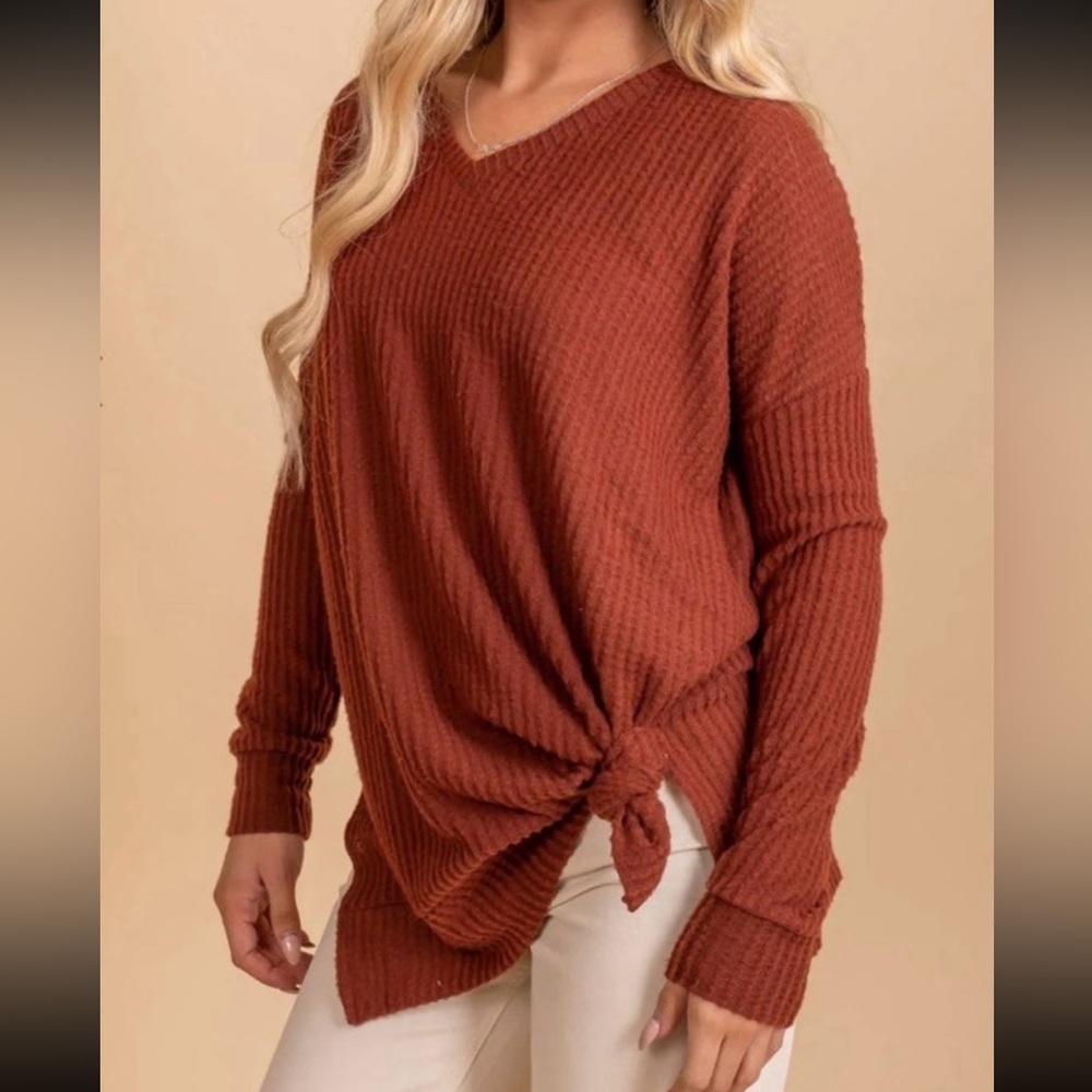 ZENANA
Oversized Thermal Waffle Knit V-Neck Sweater FINAL FEW! - Picture 5 of 8